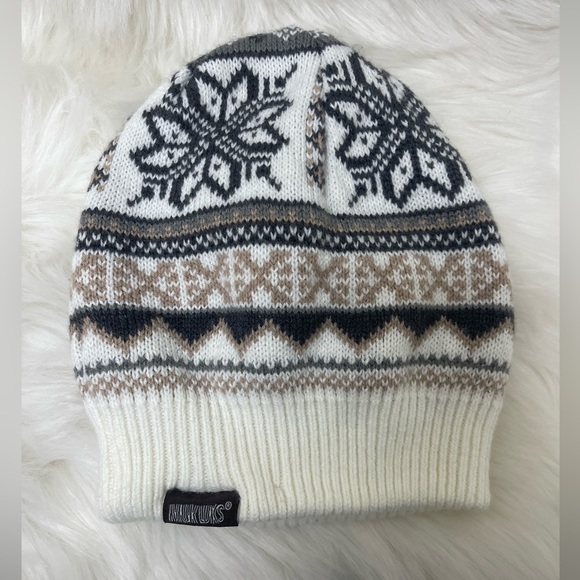 🌟New in Box🌟 Reversible Muk Luks - Picture 3 of 7